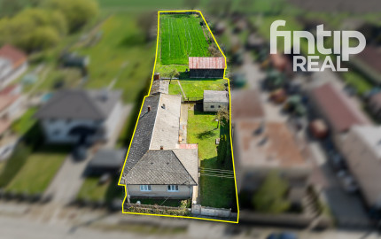 Na predaj rodinný dom s veľkým pozemkom | Komárovce