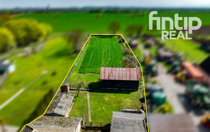 Na predaj rodinný dom s veľkým pozemkom | Komárovce