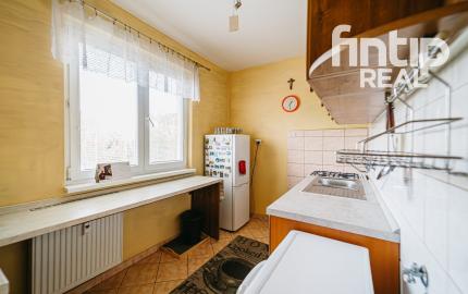 Priestranný 3 izbový byt ulica Študentská