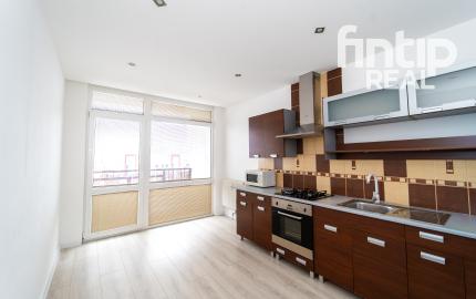 Priestranný 3 izbový byt Berlínska - Ťahanovce