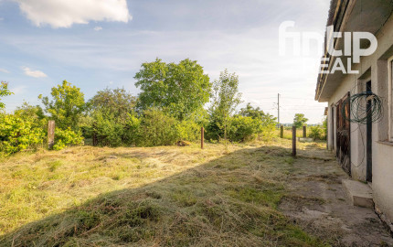 Priestranný rodinný dom v Mokranciach na Buzickej ulici