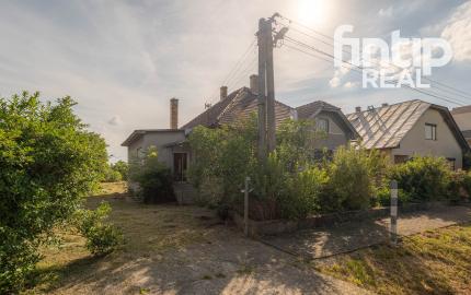 Priestranný rodinný dom v Mokranciach na Buzickej ulici