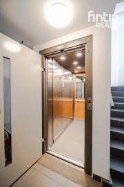 PREDANÝ !  Dvojizbobý byt na Národnej Triede