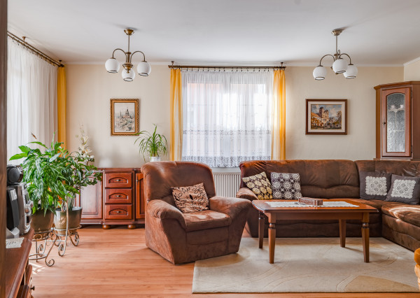 PREDANÝ !!! Krásny vidiecky domček