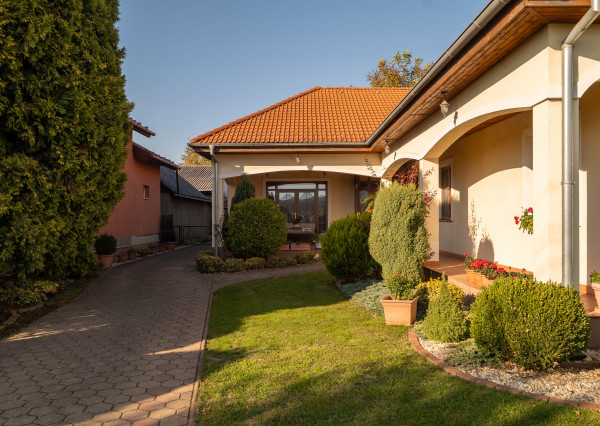 PREDANÝ !!! Krásny vidiecky domček