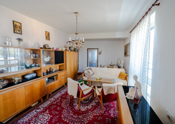 PREDANÝ !  Dvojizbobý byt na Národnej Triede