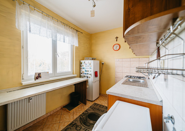 Priestranný 3 izbový byt ulica Študentská