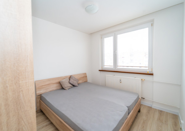 Priestranný 3 izbový byt Berlínska - Ťahanovce