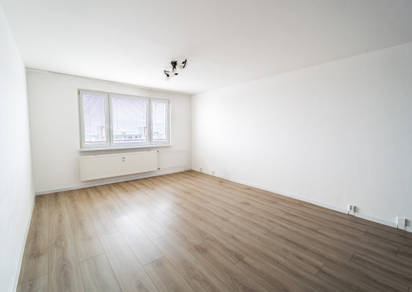 Priestranný 3 izbový byt Berlínska - Ťahanovce