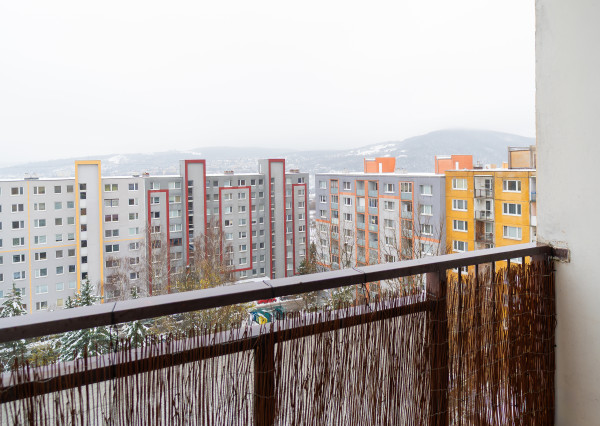 Priestranný 3 izbový byt Berlínska - Ťahanovce