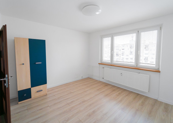 Priestranný 3 izbový byt Berlínska - Ťahanovce