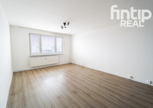 Priestranný 3 izbový byt Berlínska - Ťahanovce