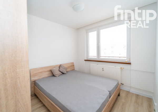 Priestranný 3 izbový byt Berlínska - Ťahanovce