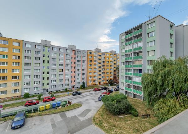 Na predaj 2izbový byt  Enárová Košice -Dagovských Hrdinov