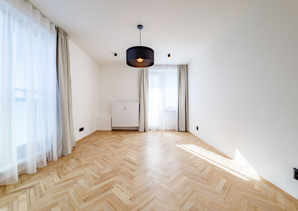 KOMPLETNE ZREKONŠTRUOVANÝ 2,5-IZBOVÝ BYT | NÁRODNÁ TRIEDA, KOŠICE – SEVER