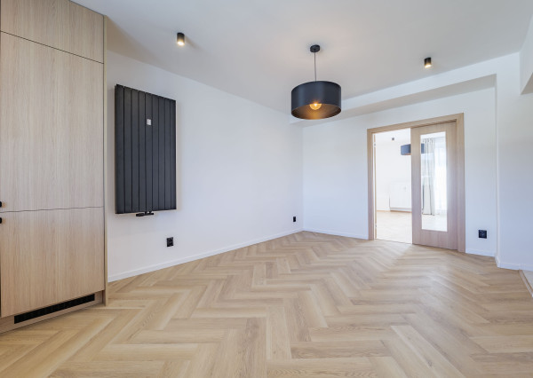KOMPLETNE ZREKONŠTRUOVANÝ 2,5-IZBOVÝ BYT | NÁRODNÁ TRIEDA, KOŠICE – SEVER