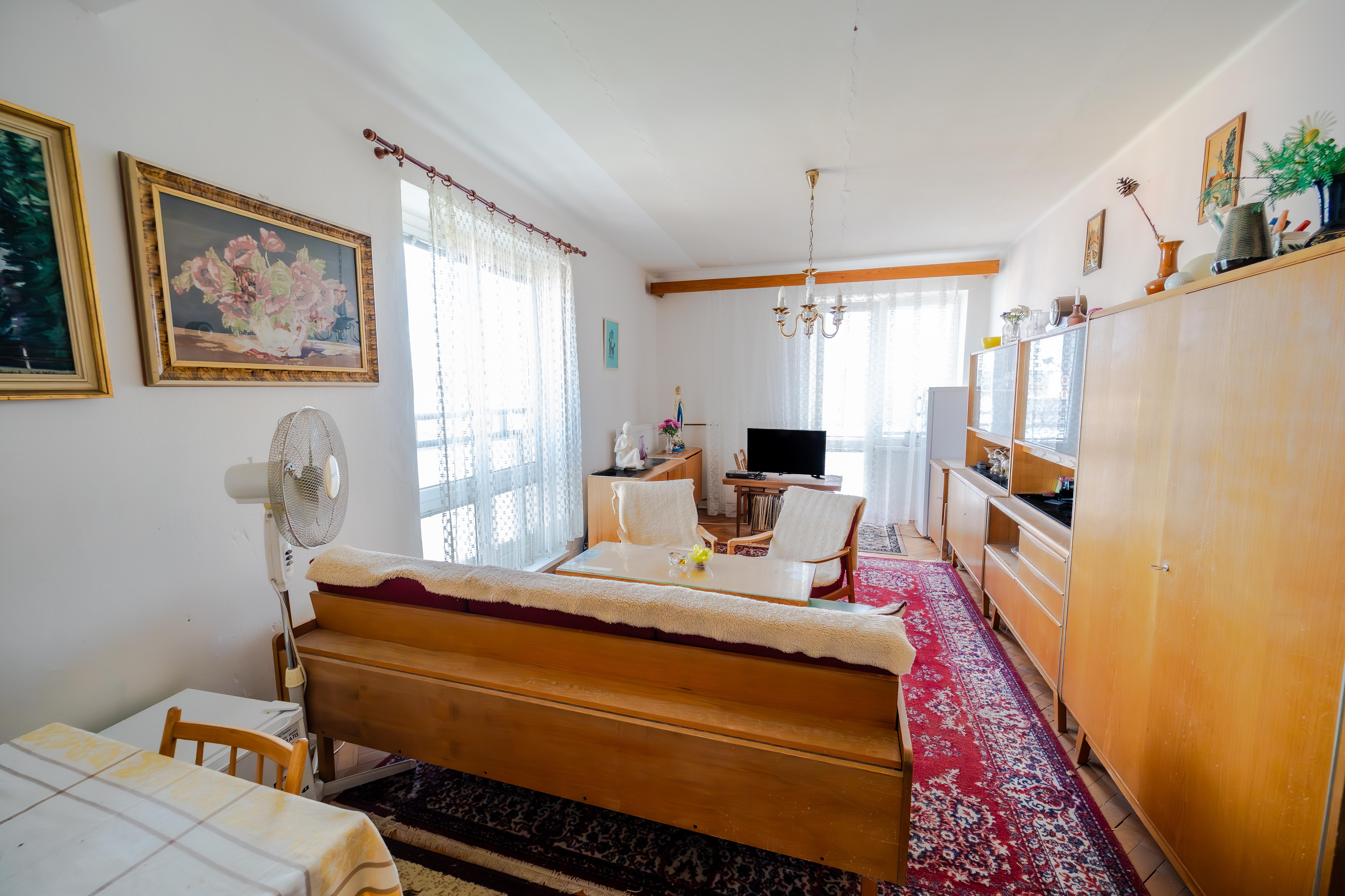 PREDANÝ !  Dvojizbobý byt na Národnej Triede